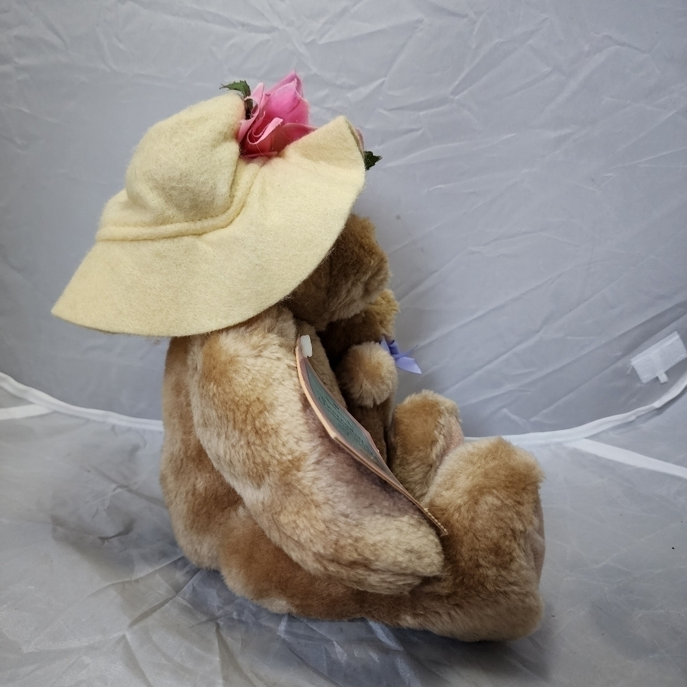 NWT Vintage Hallmark Bearnadette Cuddlesworth & Baby Fuzzmore Plush Stuffed New - Picture 5 of 12